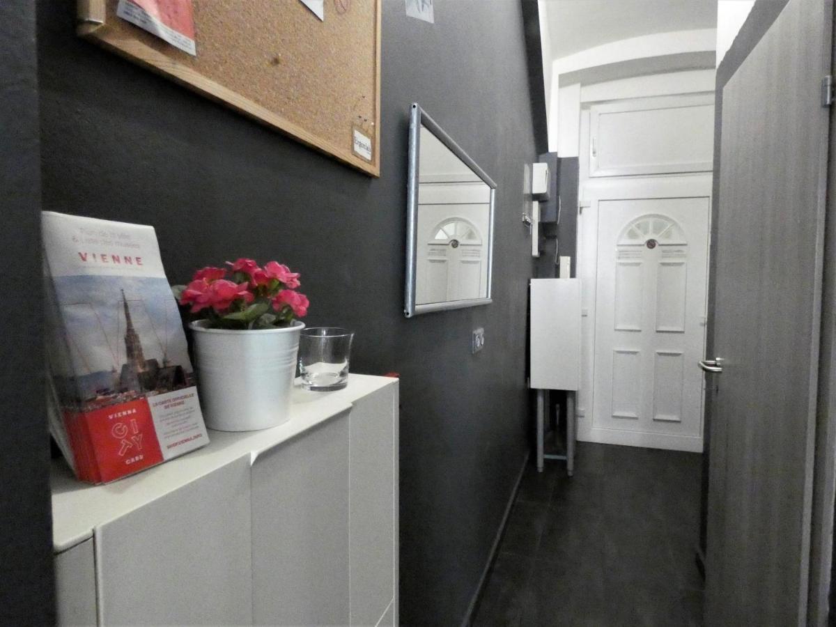Msq Diana Vienna - 10 Min From City Center - Free Coffee And Tea - High Speed Internet Экстерьер фото